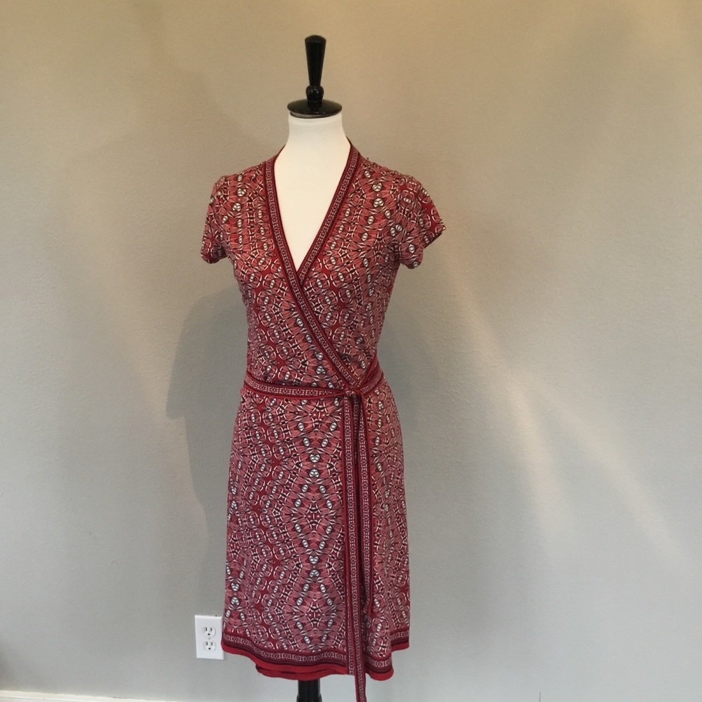 Red wrap dress Max Studio small